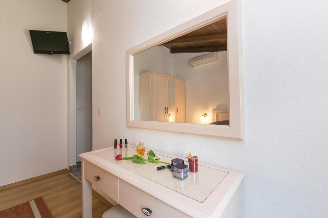 Apartment Brela 2717C Bagian luar foto